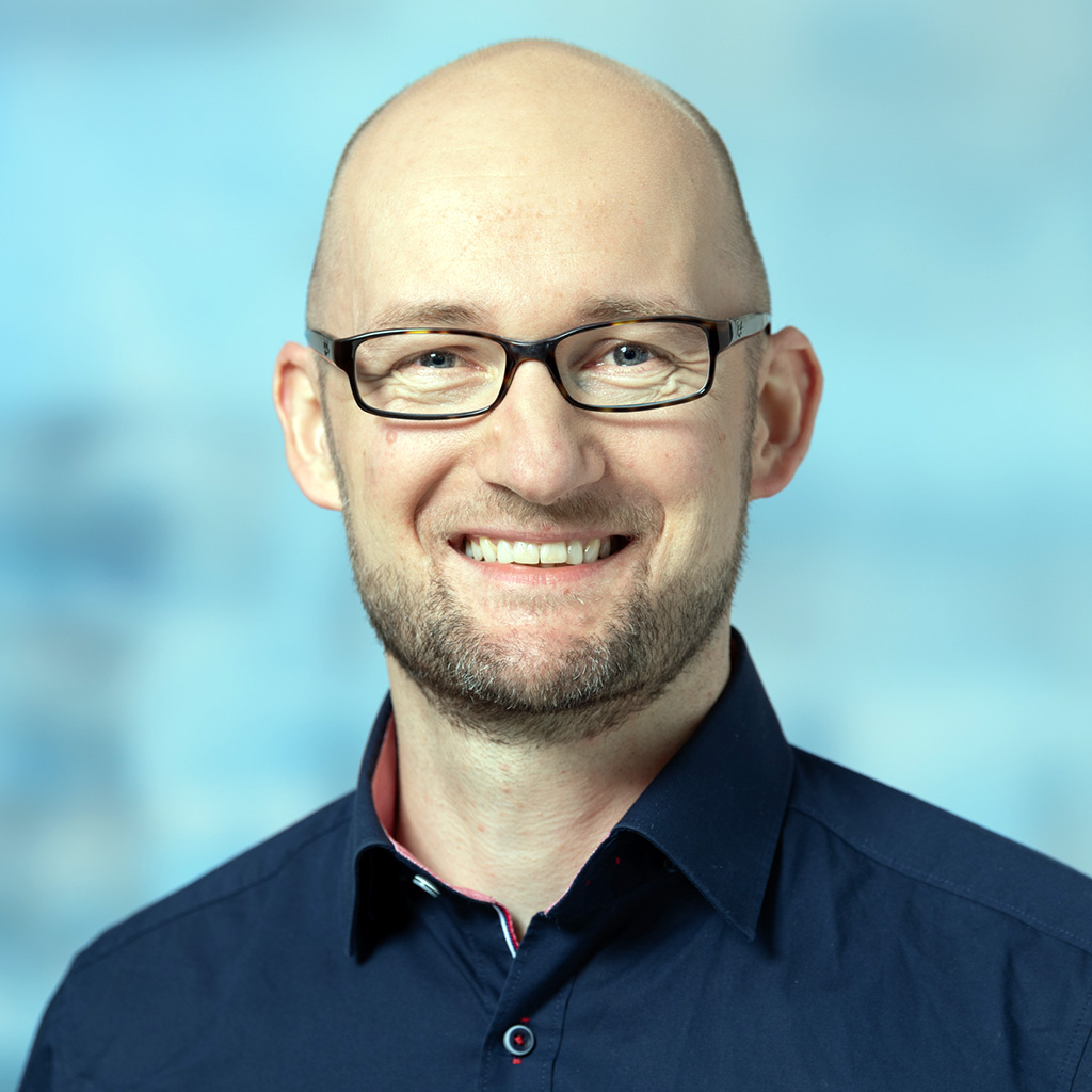 Thomas Zerback Portrait View